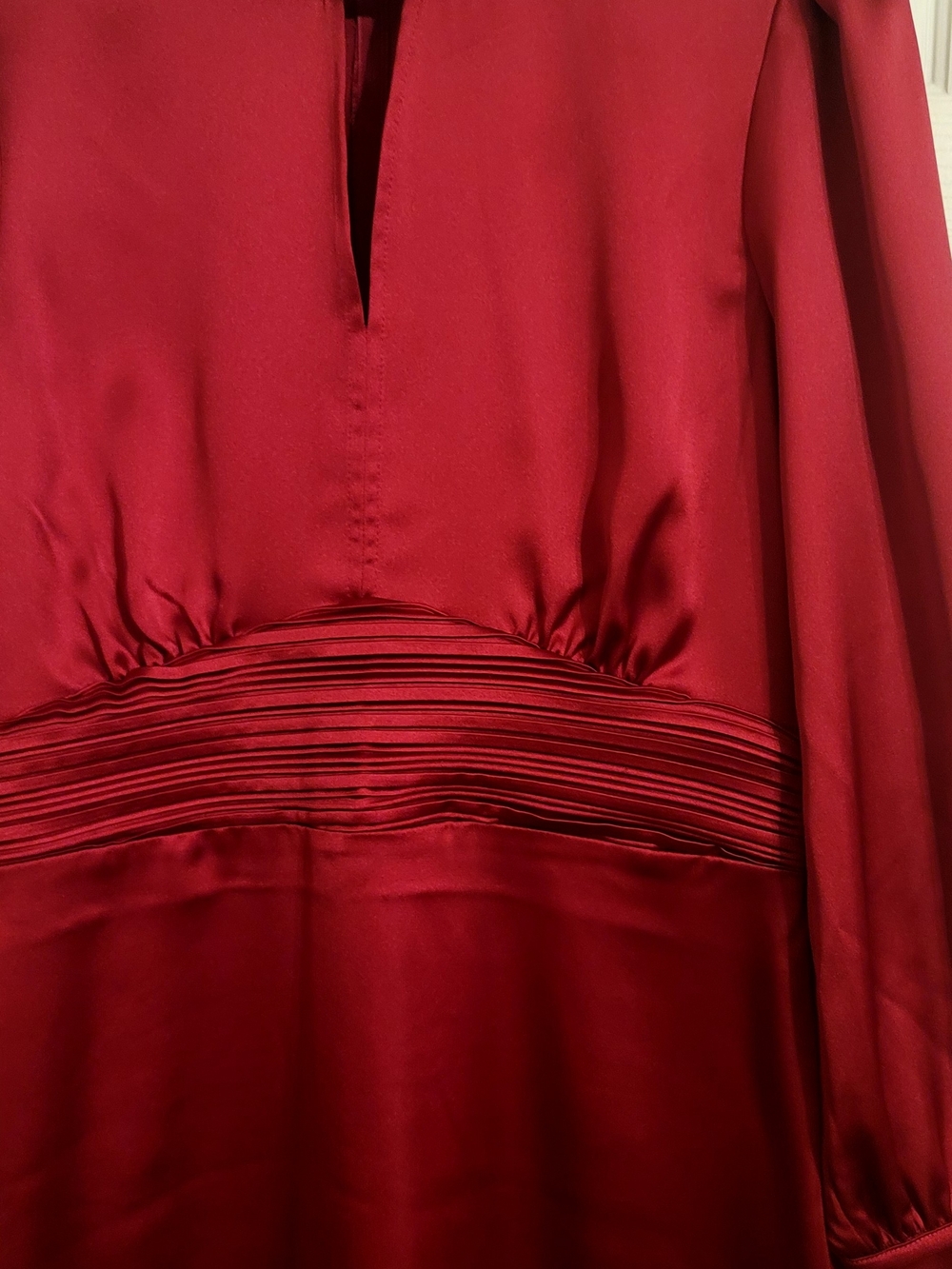 Versona Fuchsia Satin Midi Dress with Pleated Waist